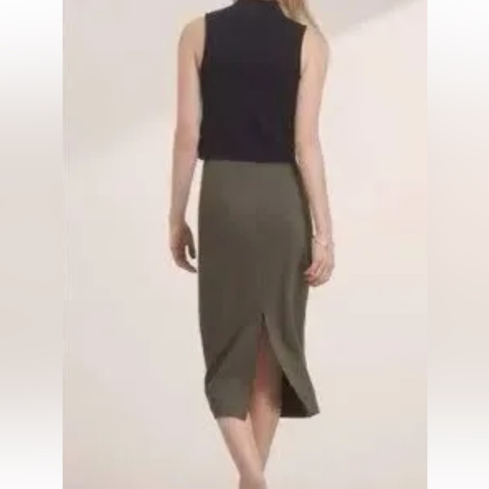 Aritzia Babaton Midi Length Pencil Skirt